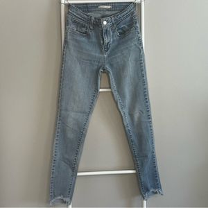 LEVI’S 721 (High Rise Skinny) Size 25 - Women’s Jeans
